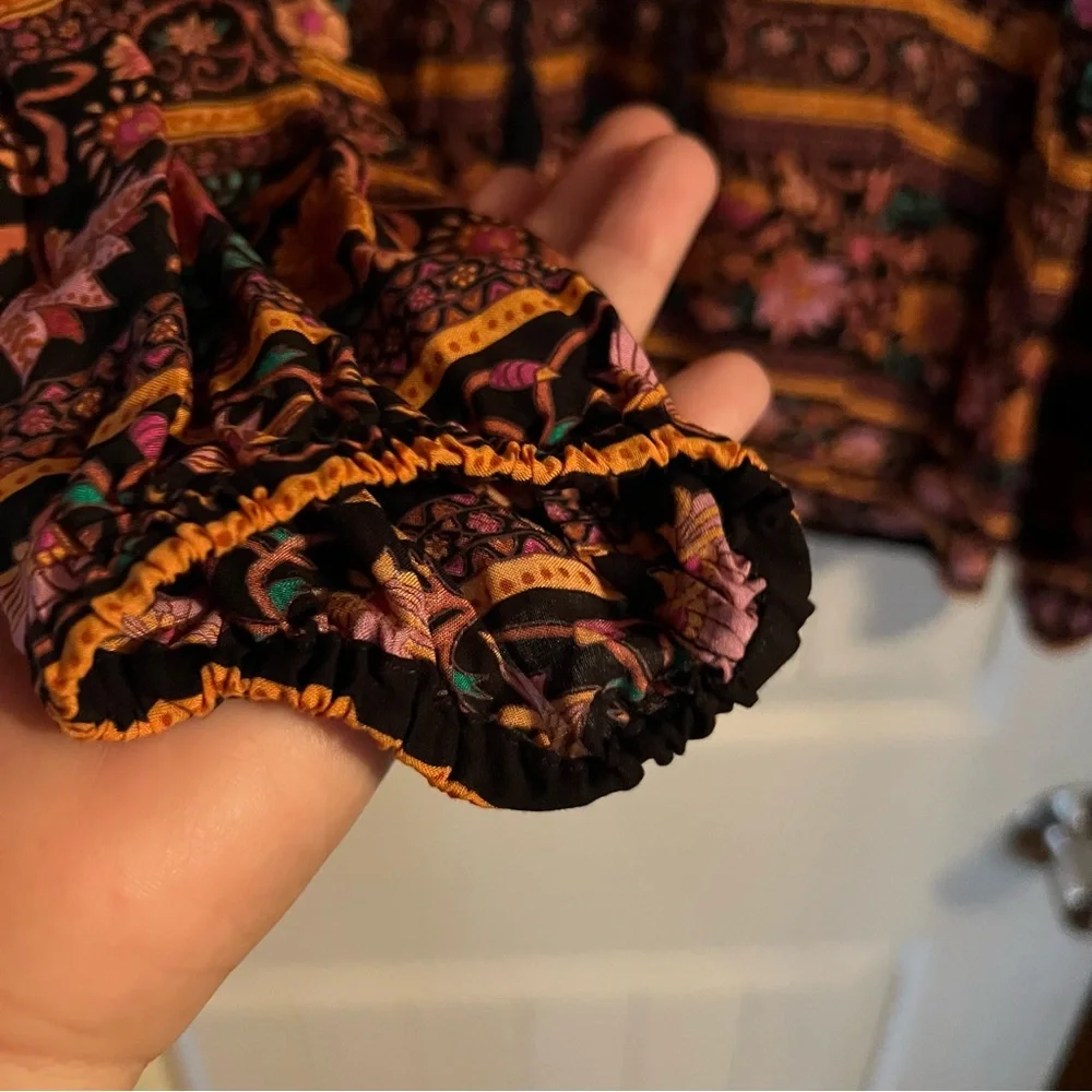 Spell Folktown Blouse - Picture 8 of 14